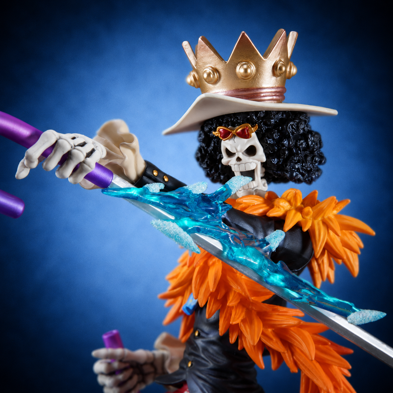 Brook Soul King Concert Figurine (33cm / 13") Figurine