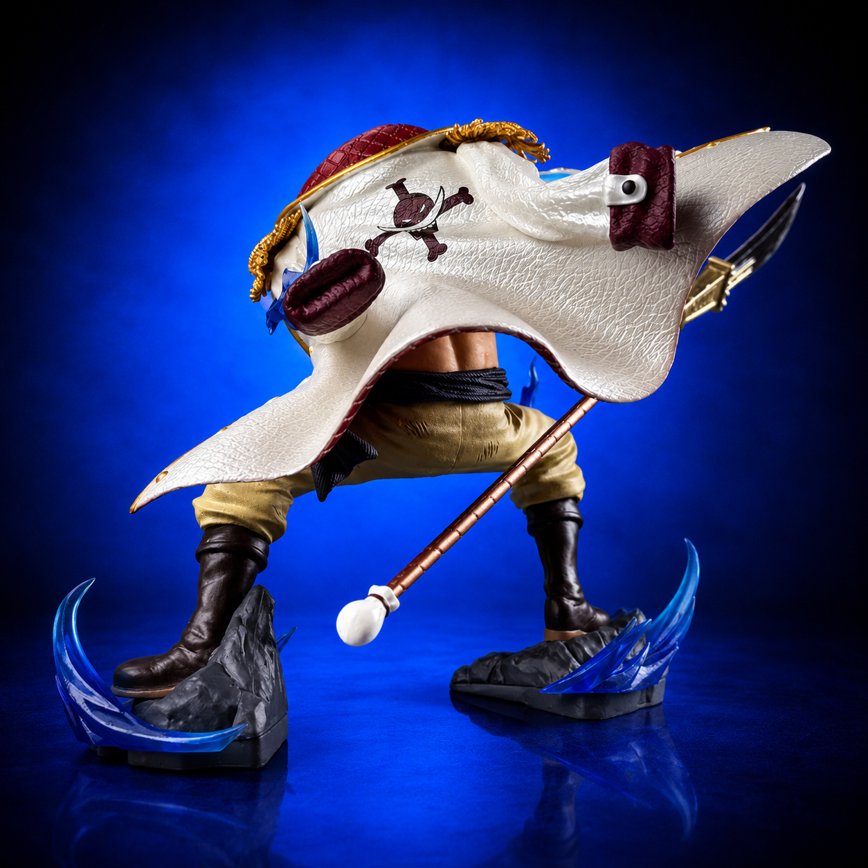 Whitebeard Battle Figurine (13cm / 5.1") Figurine