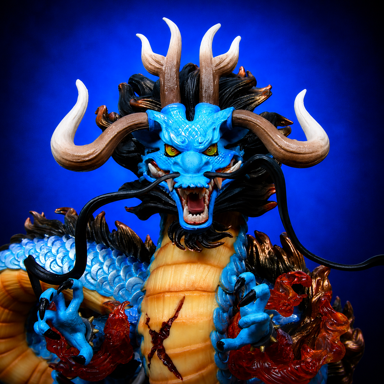Kaido Dragon Form Light-Up GK Figurine (22cm / 8.7") Figurine