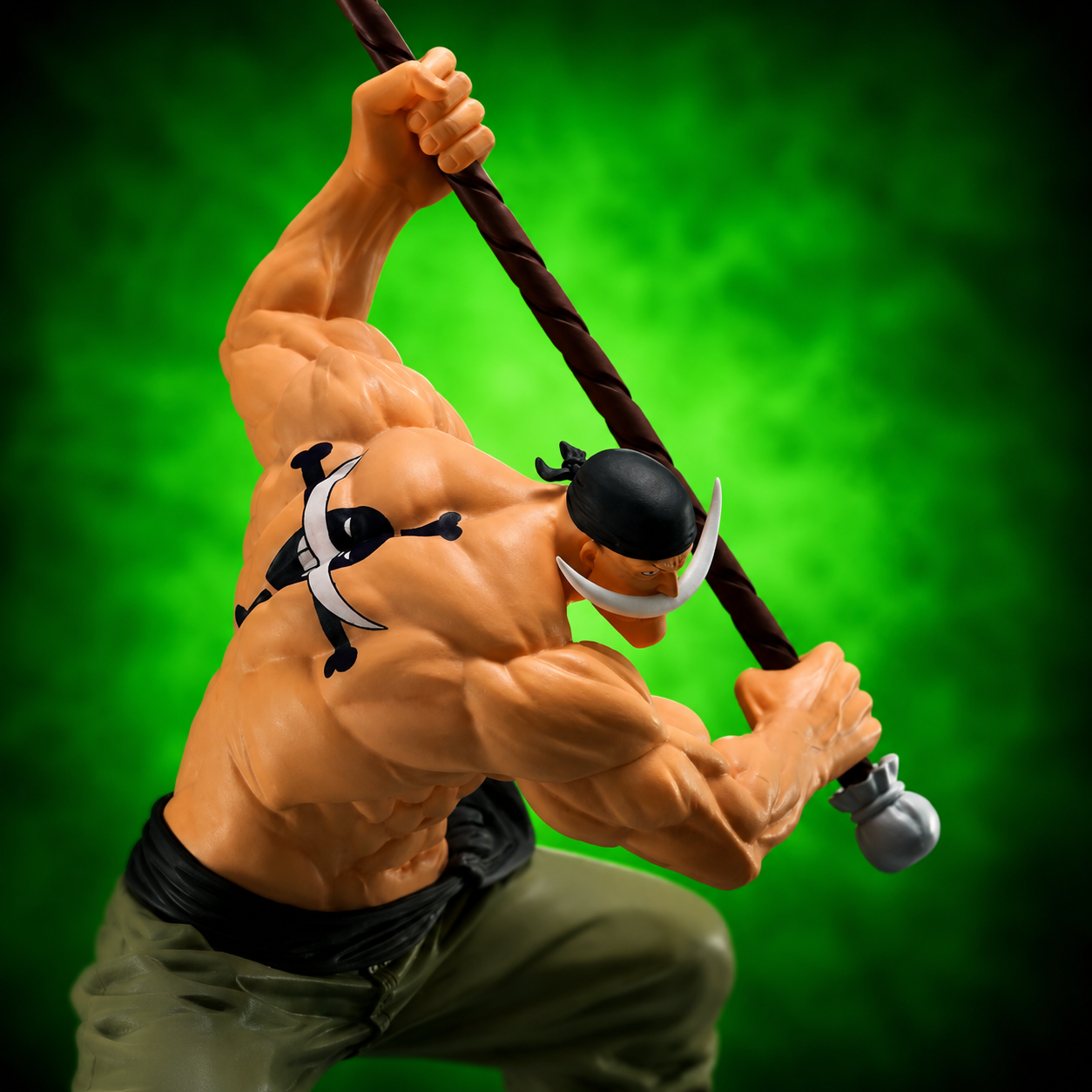 Whitebeard Grandista Prize Figurine (21cm / 8.3") Figurine