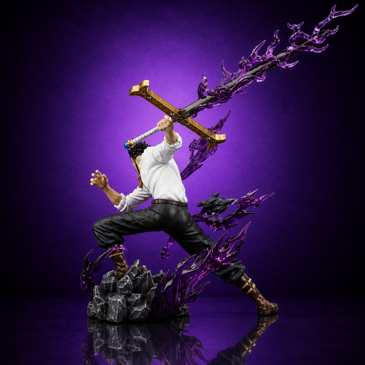 Dracule Mihawk Figurine (38cm / 15") Figurine