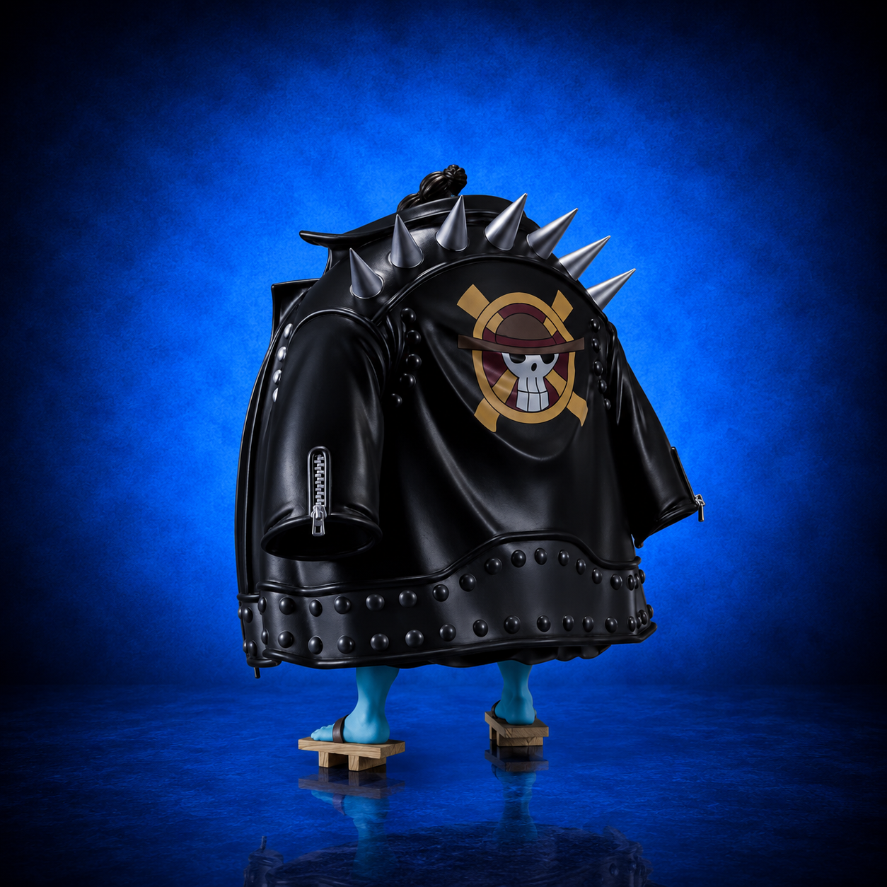 Jinbe Film Red Figurine (16cm / 6.3") Figurine