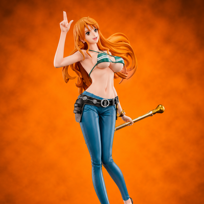 Nami Post-Timeskip Figurine (22cm / 8.7") Figurine