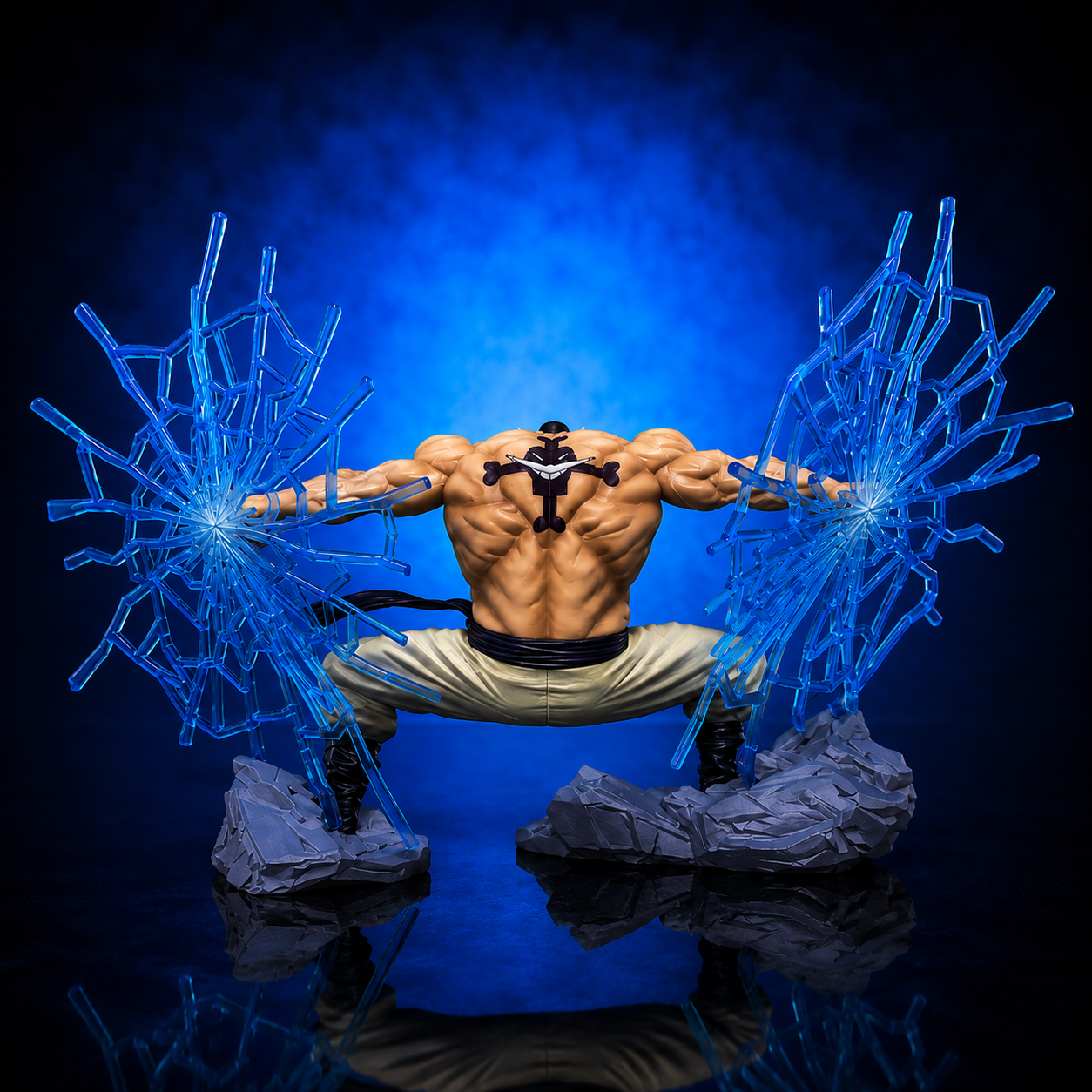 Whitebeard Summit War Figurine (12cm / 4.7") Figurine