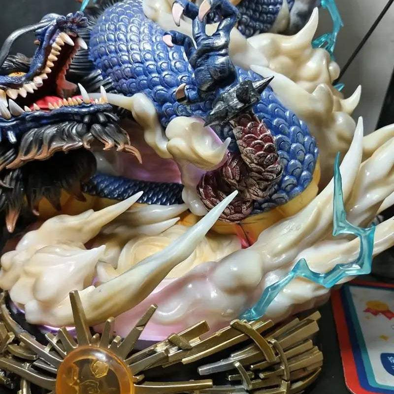 Luffy Gear 5 vs Kaido Figurine (24cm / 9.4") Figurine