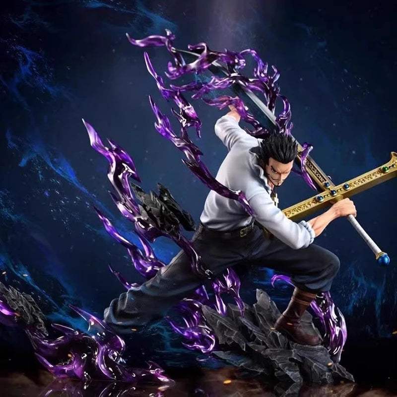 Dracule Mihawk Figurine (38cm / 15") Figurine