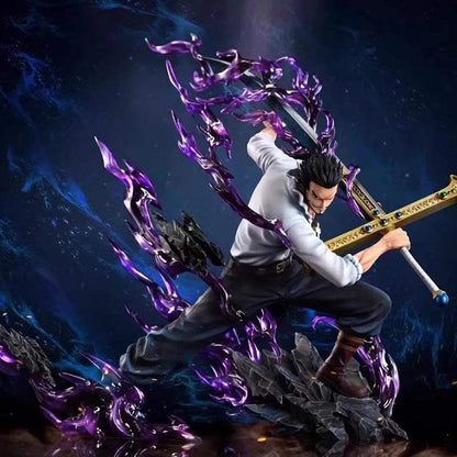 Dracule Mihawk Figurine (38cm / 15") Figurine